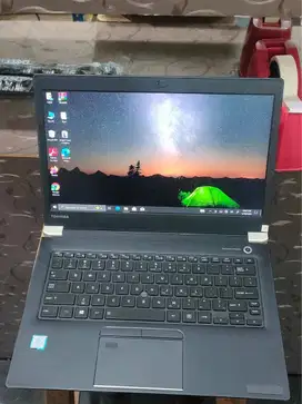 Laptop Toshiba dynabook X30E core i7 gen 8 TC RAM 8GB SSD 256GB  Z-WKJ