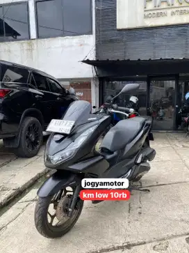 PCX 160 ABS TAHUN 2024
