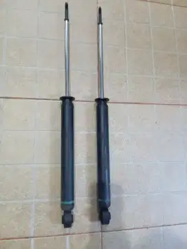 Shock breaker belakang Ayla 1.0