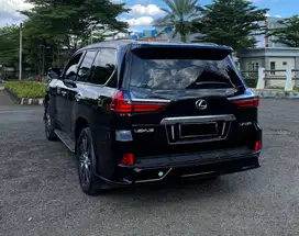 Lexus LX 570 5.7 Sport 4x4 AT Black On Black 2020 Cash Kredit Dibantu