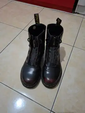 Dr marteens merah maroon black