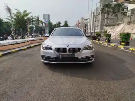 BMW 520i Modern 2014