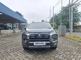 D Mitsubishi Xpander 1.5 Cross Premium Package Bensin-AT 2022 UZY