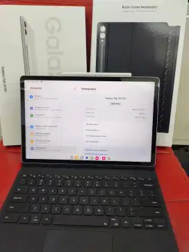 Samsung Tab S9 Fe+ 8/128 Wifi + keyboard