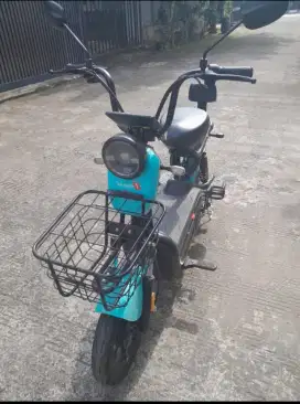 Sepeda listrik bekas