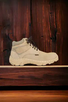 Distributor harga sepatu krisbow safety shoes Sidoarjo