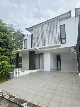 Dijual Rumah Modern Hook Kondisi Rapih di Sektor 9 Bintaro 16619Ad