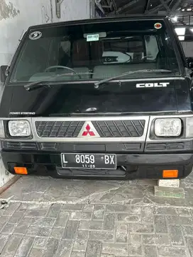 Mitsubishi L300Pu th 2018