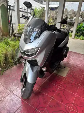 YAMAHA NMAX SILVER ABS 2021
