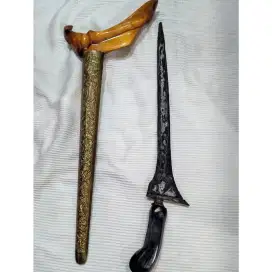 Keris sepuh brojol pamor wahyu tumurun asli wingit
