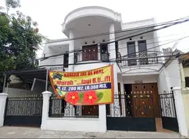 Dijual Rumah Super Luas di Komplek Taman Pulo Gebang – Jakarta Timur
