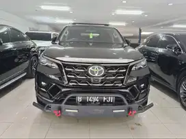 Toyota Fortuner GR Sport 2021 ( Pajero )