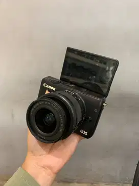 CANON M10 + KIT BLACK VIGNET ICM 1106