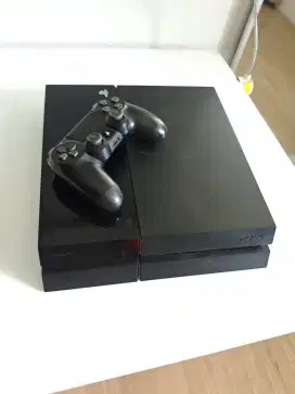 PS4 - Playstation 4 Slim 6.72 500GB + Controller