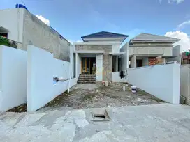 RUMAH MODERN SIAP HUNI DI WEDOMARTANI, NGEMPLAK