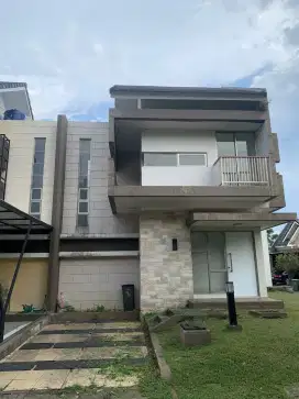 JUALMURAH!! Rumah Hook View gn.Salak Di Royal Tajur Kota Bogor