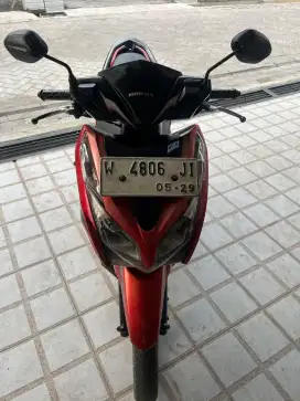 Vario techno 125cc idling stop 2014