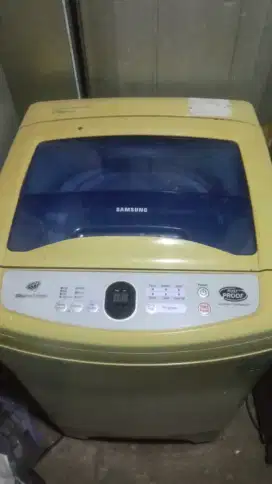 Mesin cuci 1tabung otomatis merek Samsung