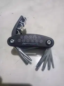 Multitool serbaguna
