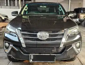 Toyota Fortuner 2.4 VRZ AT ( Matic Diesel) 2016 Hitam Mulus Siap Pakai