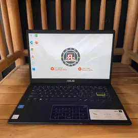 ASUS E410M || Intel Celeron N4020 || RAM 4 GB || SSD 512 GB 2nd