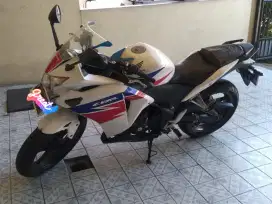 Honda CBR 250R Kondisi Baik, Pajak Panjang, Siap Pakai