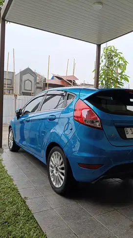 Ford Fiesta S 1.5 2014 [ 45.500 KM ] Special Colour Candy