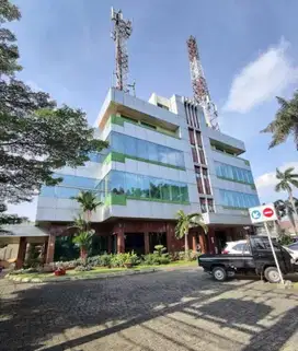 Dijual cepat di bawah njop gedung jakarta selatan
