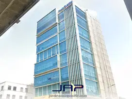 Sewa Kantor Emerald Tower 122 M2 Fitted Strategis di Kelapa Gading
