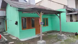 MURAH DIKONTRAKKAN RUMAH 2 KAMAR 19JT/2TH DEKAT UNISA.JK13351