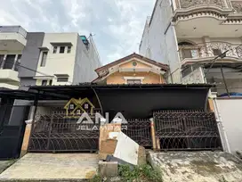 ANA RUMAH UK 9X17M DI KOMP DUTA MAS JELAMBAR db