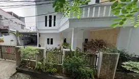 RUMAH 2 LANTAI JL MALAKA IV, DUREN SAWIT, JAKARTA TIMUR