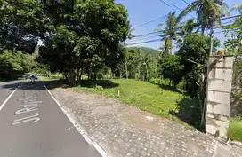 Tanah pinggir jalan Raya Malimbu dekat Senggigi