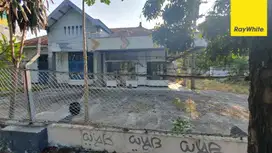 Disewakan Rumah Pusat Kota di Jalan Tidar Surabaya