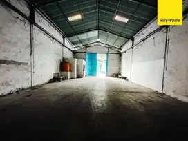 Disewakan Gudang Luas 500 an di Margomulyo Permai Surabaya