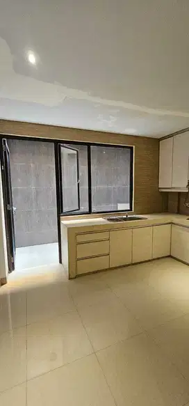 DIJUAL CEPAT RUMAH DI JALAN KEMENANGAN