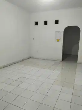 Rumah Bagus Siap Huni Simprug Poris Tangerang