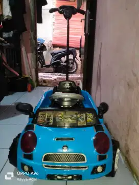 Mobil dorong anak