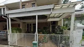 RUMAH 2 LANTAI KOMPLEK BILLY MOON, DUREN SAWIT, JAKARTA TIMUR