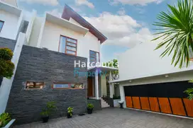 DIJUAL/SEWA Rumah Baru di kawasan kemang jakarta Selatan