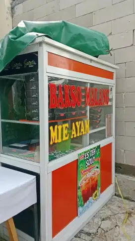 Etalase bakso / fried chicken