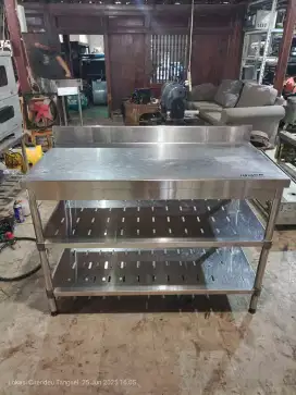Meja stainless 3s model grid