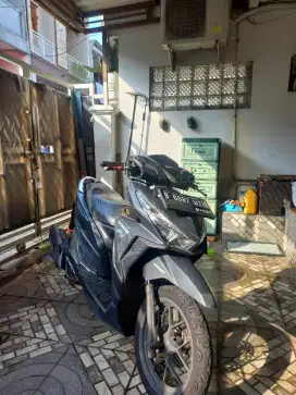 Vario LED 150 Tahun 2015