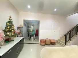 DIJUAL RUMAH 2 LANTAI DI LOKASI  BSD CLUSTER NUSA LOKA