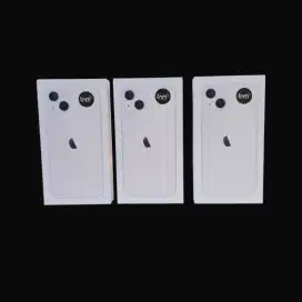 New BNIB iPhone 13 128GB STARLIGHT