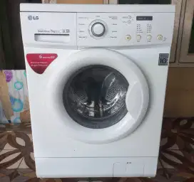 MESIN CUCI LG INVERTER 7KG SUARA HALUS