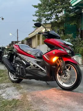 AEROX 155 VVA SIMPLE CLEAN