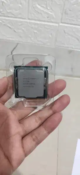 prosesor intel core i7 7700