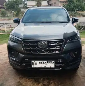 Fortuner 2.8 VRZ 4x2 A/T 2023