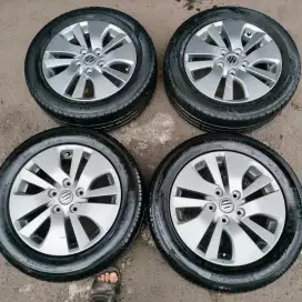 Velg original Suzuki X over ring 16 5x114,3 ban 205/55 R16 apv